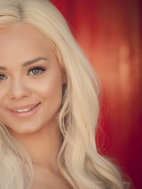 No Panties Under Her Dress #01