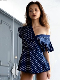 Hottie Alex De La Flor #01