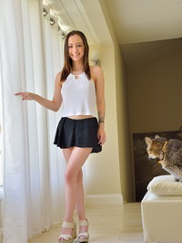 Lily Shows Her Shaved Pussy #08