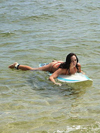 Pussy Flasher Surfs Up #00