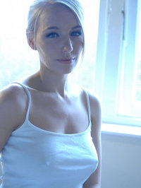 Pretty Blonde Hayley Marie Likes Art #03