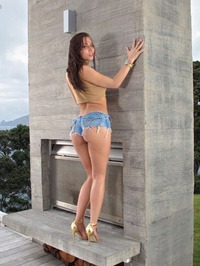 Aidra Fox Outside Toying #01