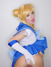 Sailor Moon's Fuck Machine #11