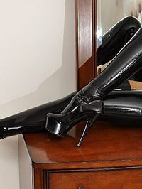 Rachael Lauren white black #01