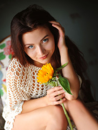 Berenice Exposes Her Shaved Pussy #03