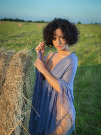 Pammie Lee  Srtips To Naked In The Nature #00