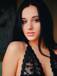 raven-haired Ukrainian babe Sultana #01
