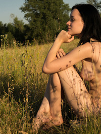 Presenting Frona #09