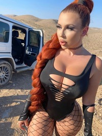 Behind The Scenes With Amanda Nicol #06