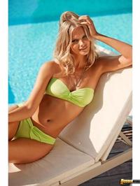 Marloes Horst - Beauty In Bikini #03