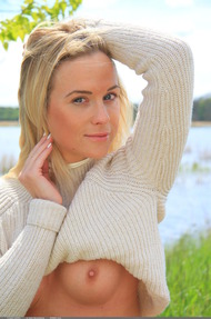 Sexy Blonde Teen Cristal Caitlin #07