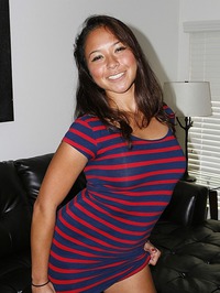 Busty Amateur Janelle #02