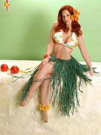 Bianca Beauchamp sexy grass skirt #02
