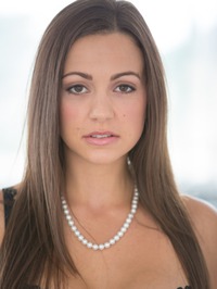 Abigail Mac Having Lesbo Fun With Jayden Taylors #00