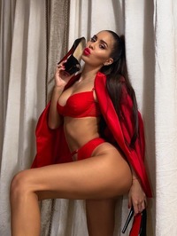 Alina Lobacheva #10