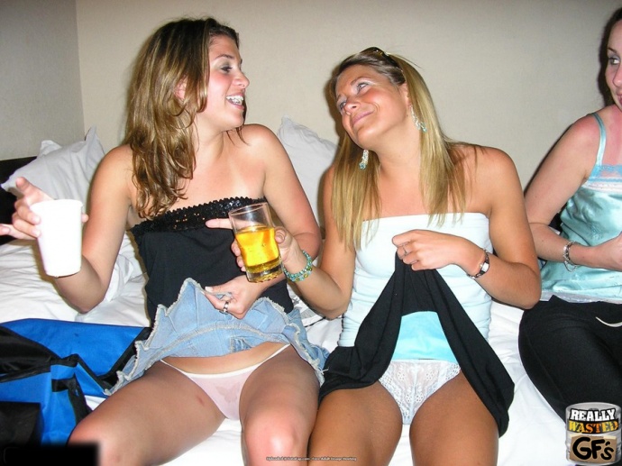 Crazy drunk sluts 09