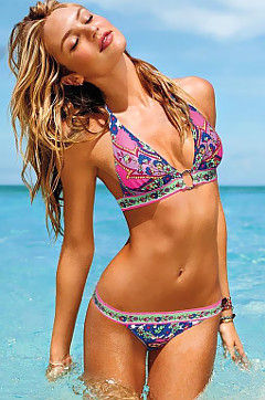 Sexy Candice Swanepoel Picture Gallery