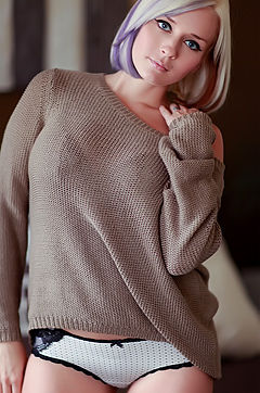 Busty Suicide Girl Sincere