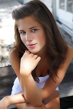 Innocent Brunette Little Caprice