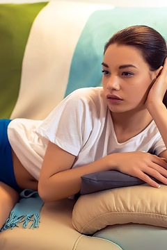 Sexy Nici Dee Home Alone