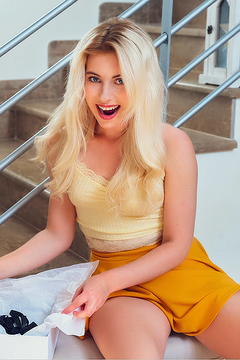 Presenting Lilly Bella