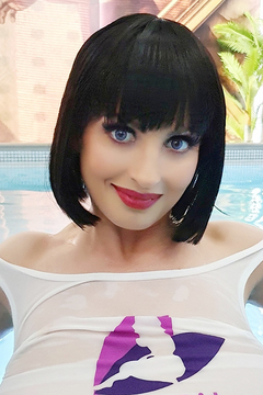 Lisa Bukawski Super Sweet Boob Debut
