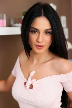 Mia Trejsi With Meaty Bare Fuck Hole