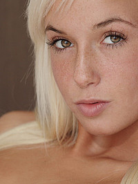 Megan in puffy when wet #06